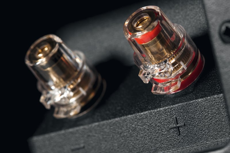 Focus 380 - Hi-Fi News